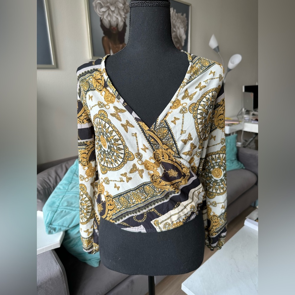 Boohoo Wrap Top